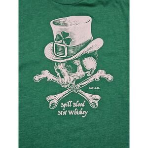 St. Paddy’s Day Skull Graphic Tee XL – Irish Green Streetwear